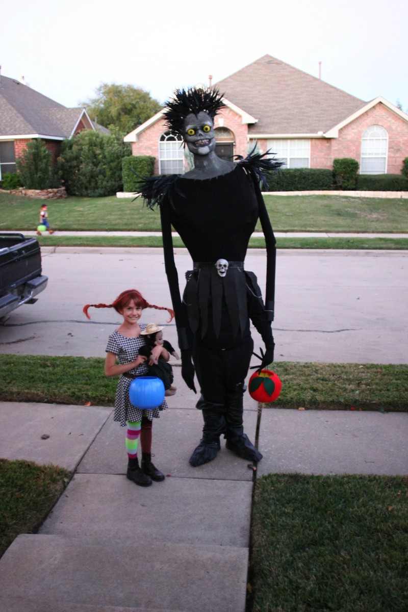 Featured image of post Death Note Ryuk Cosplay Meme