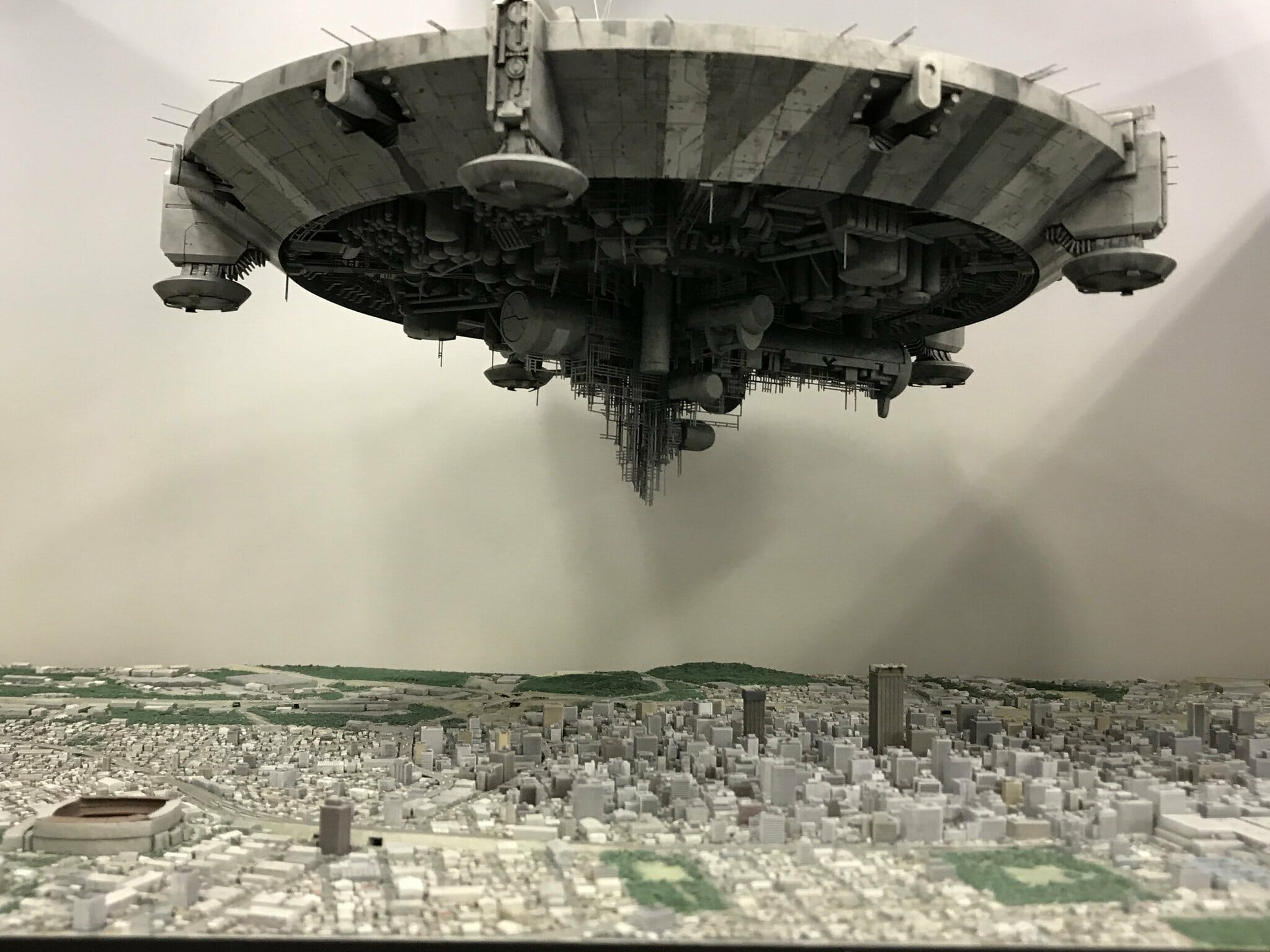 Stunning detail on this District 9 diorama